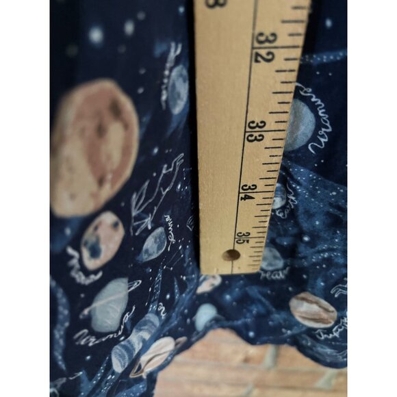 Retrolicious Space-Themed Sleeveless Dress With Retro Planets & Stars Print - Picture 7 of 9